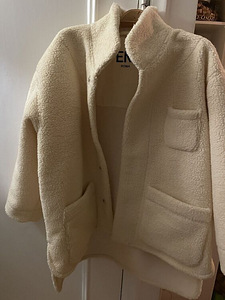 FENDI villane Teddy jope, unisex (1 foto / 8)