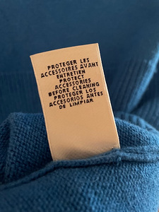 Hermes 100% Cashmere kampsun (5 foto / 10)