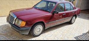 Mercedes Benz 300D W124 1988 (5 foto / 12)