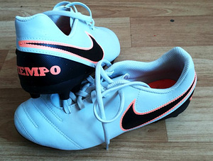 Nike tiempo jalgpalli saapad / butsad 38,5 (2 foto / 3)