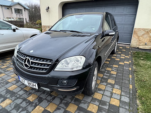 Mercedes Benz ML350 (10 foto / 12)