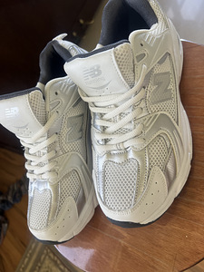 New balance 530 (1 foto / 7)