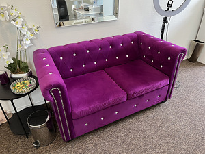 Müüa elegantne samet diivan (2 foto / 2)