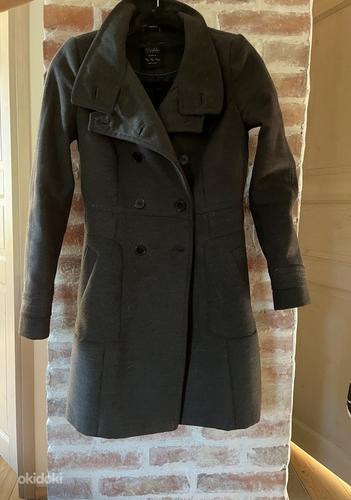 Zara женское пальто k/s S (фото #1)
