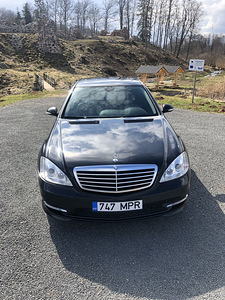 Mercedes-benz S320 4-matic Long (2 foto / 8)