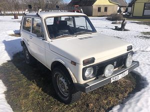 Лада нива (1 фото из 5)
