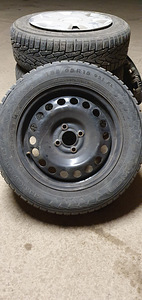 Шины с дисками Nokian Hakkapeliita 7 185/65 R15 4x100 (3 фото из 5)