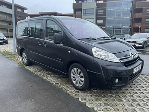 Прокат автомобилей Citroen Jumpy (2 фото из 10)