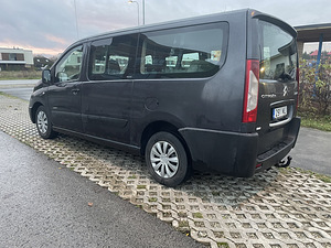 Прокат автомобилей Citroen Jumpy (5 фото из 10)
