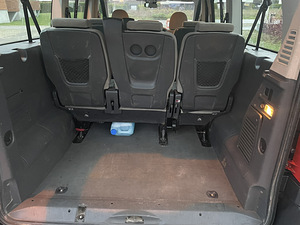 Прокат автомобилей Citroen Jumpy (7 фото из 10)