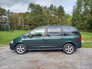 Volkswagen Sharan 1.9 TDI 66 kW 06a (2 foto / 9)