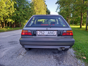 Nissan Sunny 1.7D 40kw (4 foto / 9)
