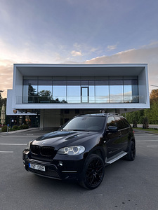 BMW X5 40D 3.0 225kW 4x4 Рестайлинг 289000км e70 2011г (2 фото из 15)