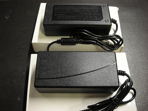 36V Electric Bike charger (1 foto / 3)
