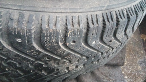 185/70R14 и 175/70R14 зимние шины + диски (8 фото из 8)