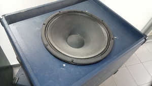 EAW 15" PA - subwoofer , 2tk. kokku (8 foto / 10)