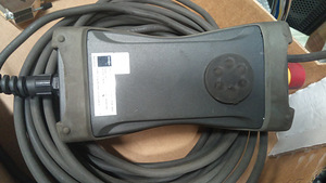 BYSTRONIC Handterm4 + Kaabel 15m (4 foto / 10)