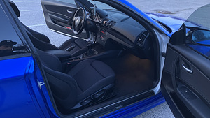 BMW 118 (10 фото из 11)