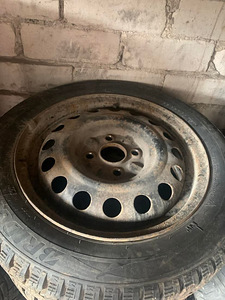 4x100 155/65 r14 диски с резиной (2 фото из 3)