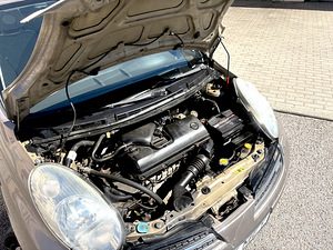 Nissan Micra (14 foto / 15)