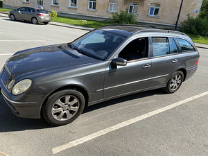 Mercedes-Benz 320 Müün. Vahetan (2 foto / 9)