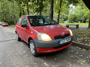 Toyota Yaris 1.0 Bensiin (1 foto / 9)