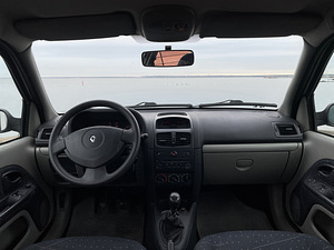 RENAULT CLIO/TÜ 10.2024 (8 foto / 15)