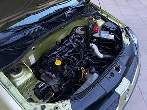 RENAULT CLIO GOLD / TÜV 10.2024 (6 foto / 14)