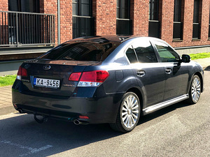 SUBARU LEGACY / TÜV 07.2025 / AVARIIVABA (3 foto / 15)