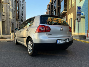 VOLKSWAGEN GOLF 5 / 1 OMANIK / ÜV 08.2025 (3 foto / 15)