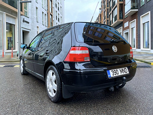 VOLKSWAGEN GOLF 4 / AVARIIVABA / ÜV 12.2025 (4 foto / 15)
