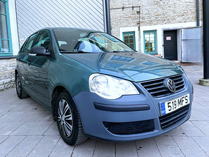 VOLKSWAGEN POLO / FACELIFT / TÜV 12.2025 (1 foto / 15)