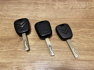 CITROEN C2 / REG.TASU MAKSTUD / AVARIIVABA / ÜV 03.2026 (15 foto / 15)