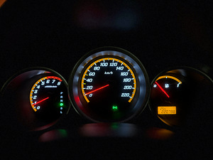 HONDA JAZZ / AUTOMAAT / AVARIIVABA / ÜV 02.2026 (15 foto / 15)