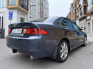 HONDA ACCORD / BENSIIN / ÜV 12.2025 (3 foto / 15)