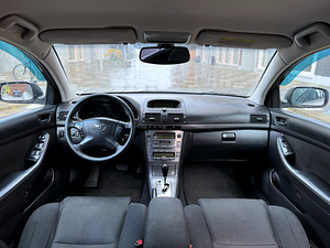 TOYOTA AVENSIS / AUTOMAAT / ÜV 03.2026 (9 foto / 15)