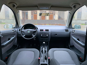 SKODA FABIA / AVARIIVABA / TÜV 10.2026 (10 foto / 15)