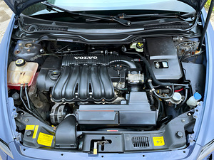 VOLVO V50 / AUTOMAAT / AVARIIVABA / ÜV 06.2026 (6 foto / 15)
