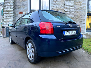 TOYOTA COROLLA / FACELIFT / AUTOMAAT / 1 OMANIK / ÜV 08.2026 (4 foto / 15)