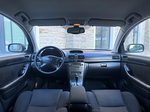 TOYOTA AVENSIS / AUTOMAAT / ÜV 05.2026 (8 foto / 15)