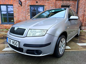 SKODA FABIA / ROOSTEVABA / AVARIIVABA / ÜV 08.2026 (1 foto / 15)