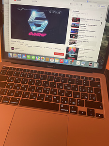 Macbook Air i5 8gb/512gb (4 foto / 4)