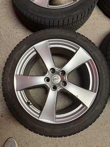 Volvo r18 (4 фото из 6)