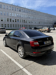 Skoda Octavia 2.0 TDI 110 кВт (6 фото из 10)
