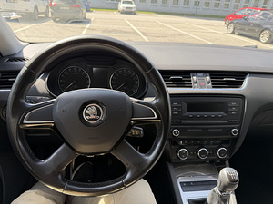 Skoda Octavia 2.0 TDI 110 кВт (10 фото из 10)