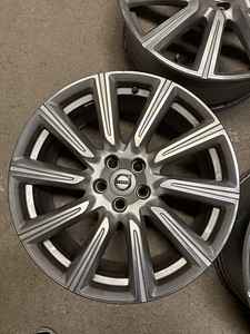 Volvo V90 / S90 R19 Diamond Cut (4 foto / 5)