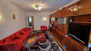 Uusküla tn 15, Kreenholmi, Narva, Ida-Virumaa (4 foto / 15)
