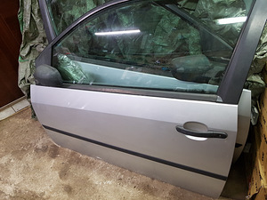 Ford Fiesta varuosadena (7 foto / 9)
