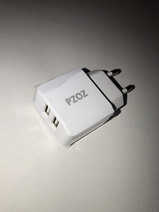 PZOZ kvaliteetne adapter laadija kahe USB pesaga (5 foto / 6)