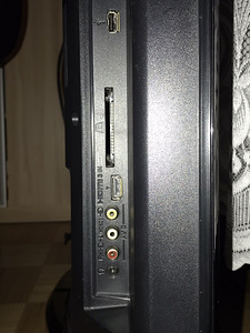 Teler Sony Bravia, 40" = 102 cm (4 foto / 9)